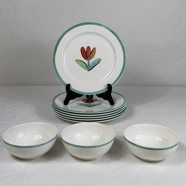 Ulrica Hydman Vallien. Tallrikar och skålar, 6+3, "Tulpan".