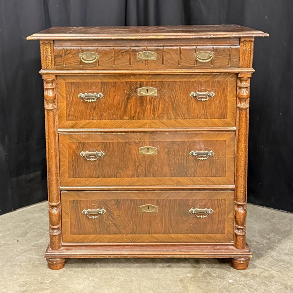 Byrå, 1800-talets slut.