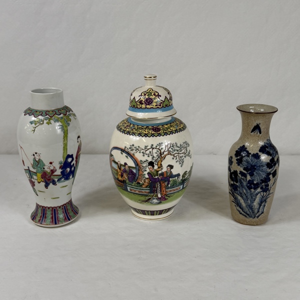 Urna och vaser, 3 delar, Kina.