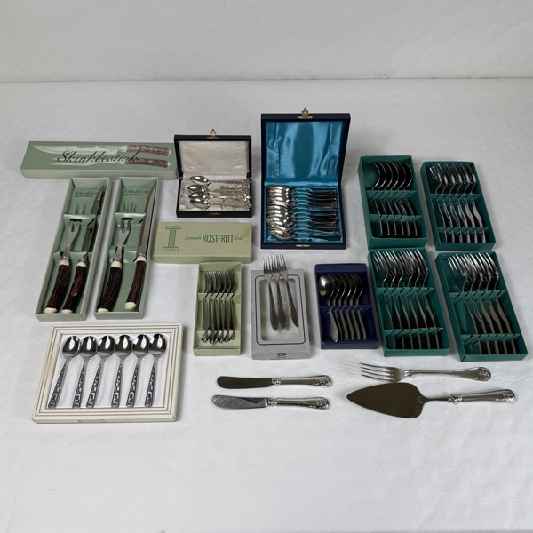 Parti bestick, nysilver och rostfritt.