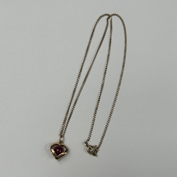 Halsband med hänge, 18k guld.