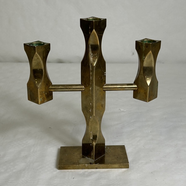 Kandelaber, mässing, Vallonmässing AB.