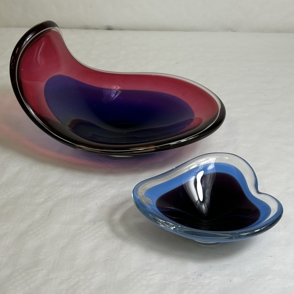 Skålar, 2 st, varav en Paul Kedelv, Flygfors.