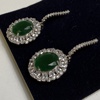 Örhängen, ett par, med jade och zirkon, silver 925/1000.