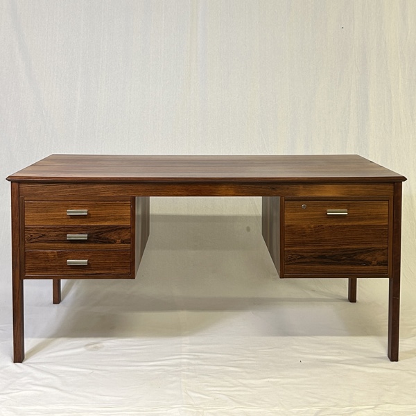 Skrivbord, Jakaranda, Averskogs Möbelfabrik, Lammhult, 1960/70-tal.