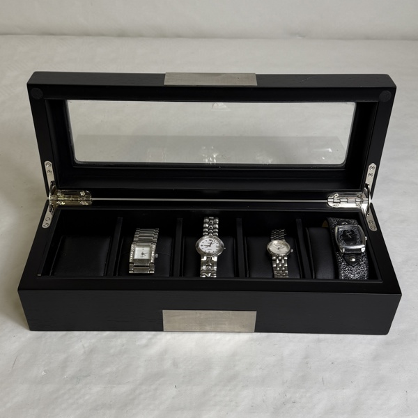 Klocklåda med armbandsur, 4st.