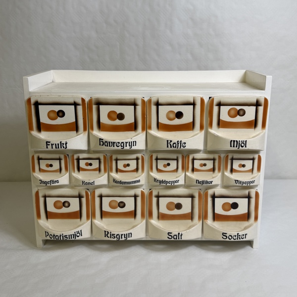 Specerihylla, 1900-talets mitt.