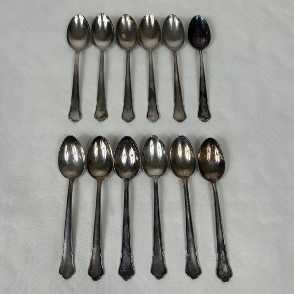 Teskedar, 12 st, silver 830/1000.