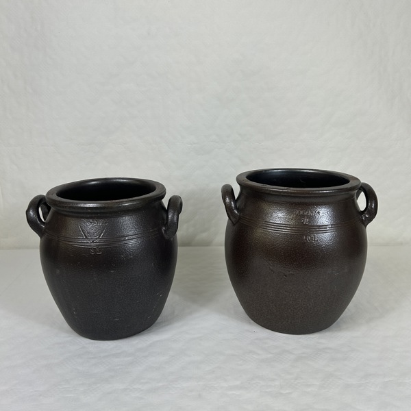 Krus, 10+8 liter, Höganäs.