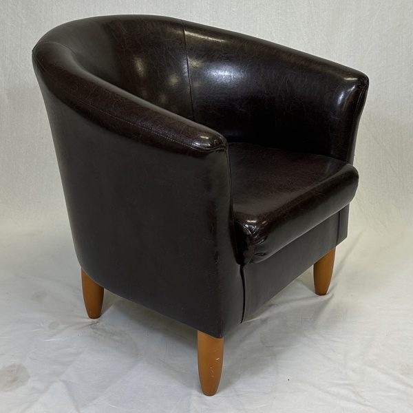 Clubfåtölj, skinn.