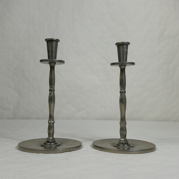 Ljusstakar, ett par, Tenn, Swedish Grace, 1929.