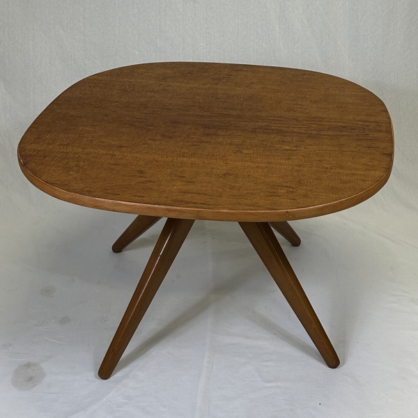 David Rosén. Soffbord, mahogny, Nordiska Kompaniet, 1900-talets mitt.