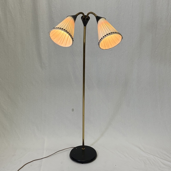 Golvlampa, 1900-talets mitt.