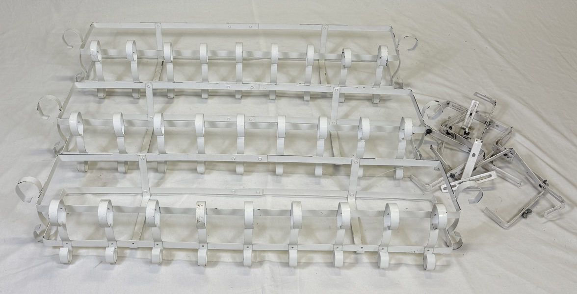 Blomställningar, 3 st, metall.