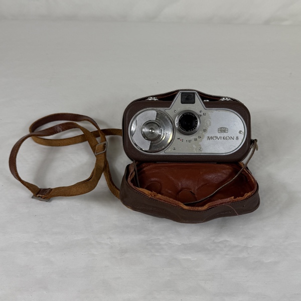 Filmkamera, Zeiss, Movikon 8, Tyskland, 1900-tal.