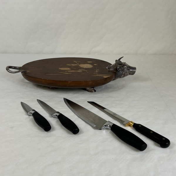 Skärbräda med knivar, 1900-talets andra hälft.