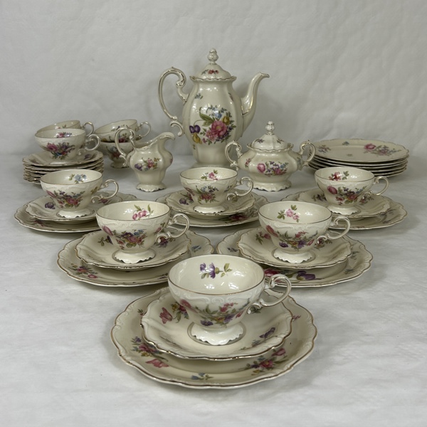 Kaffeservis, 38 delar, "Pompadour", Rosenthal.