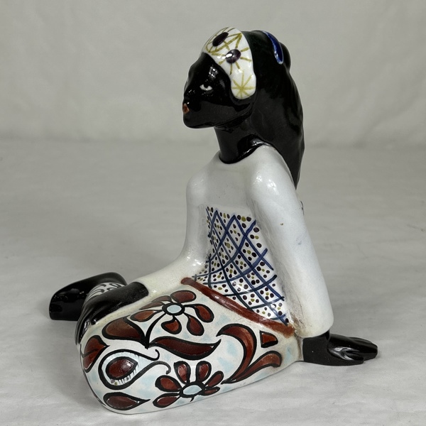 Mari Simmulson. Skulptur, Upsala Ekeby.