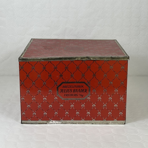 Plåtburk, Julius Baader, Brezelfabirk, 1920-tal.