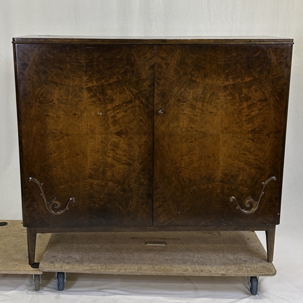 Klädskåp, 1930 tal.