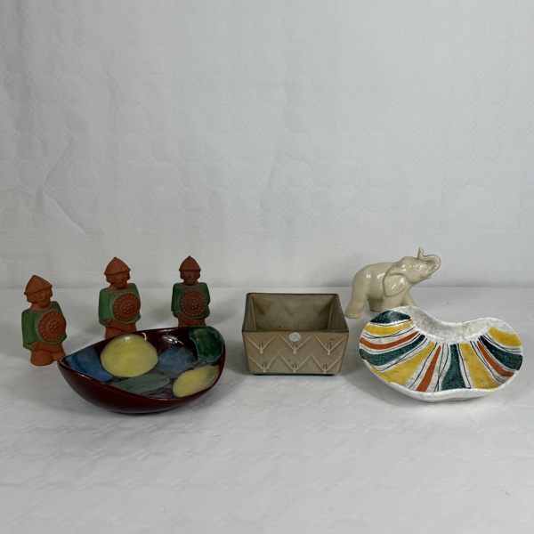 Diverse porslin, 7 delar.