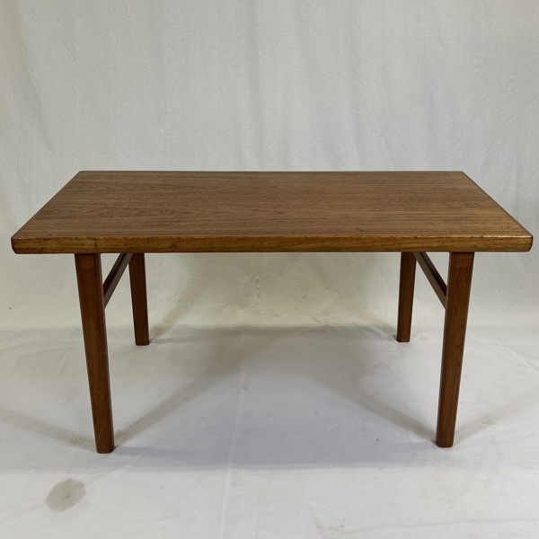 Soffbord, teak, 1900-talets mitt.
