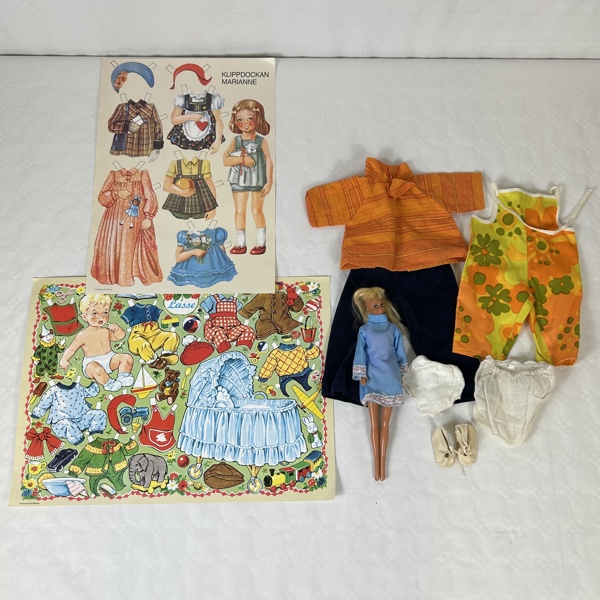 Barbie, Mego Corp, med tillbehör.