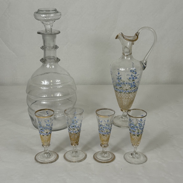 Avsatskaraff, m.m, 18/1900-tal.