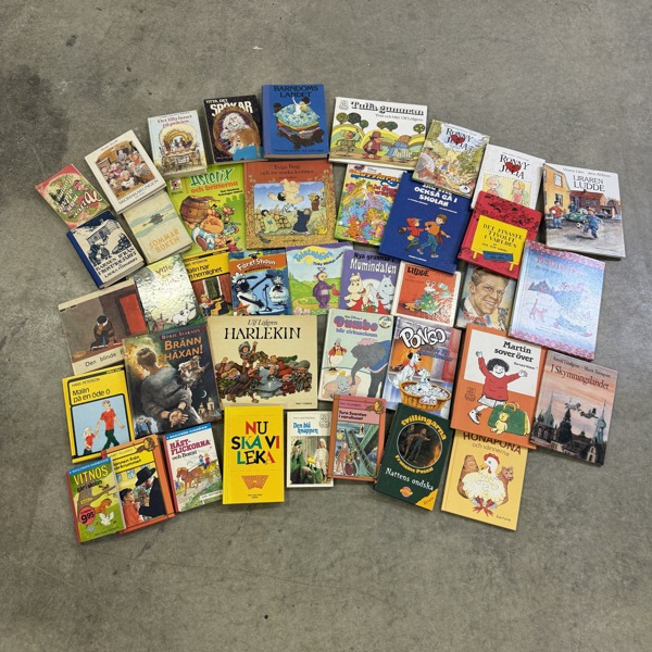 Parti barnböcker.