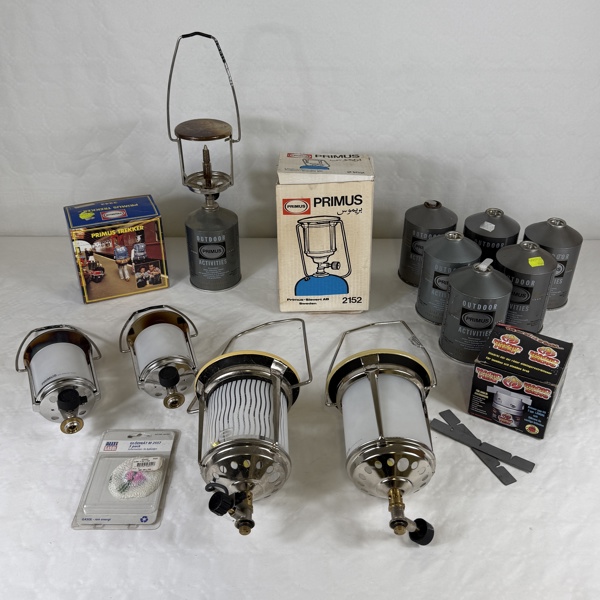 Stormlyktor och gasbehållare, Primus, m.m.