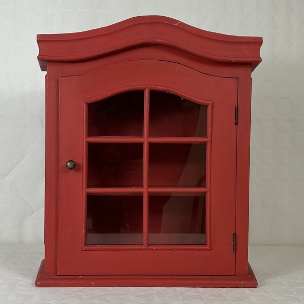 Väggvitrinskåp, bemålat.