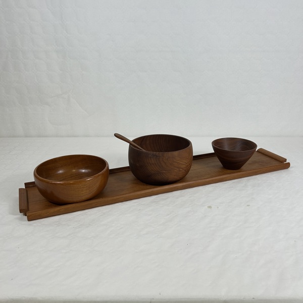 Skålar och bricka, 4 delar, teak.