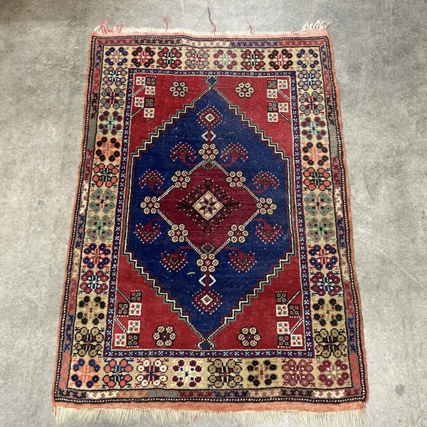 Matta, handknuten, orientalisk.