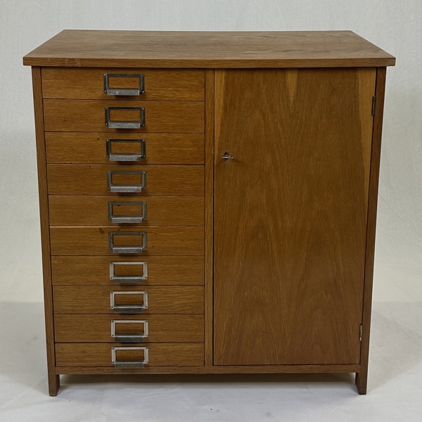 Arkivskåp, 1900-tal.