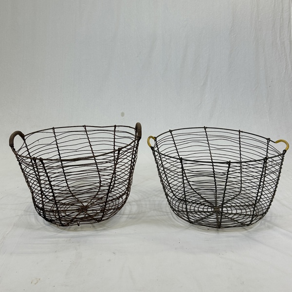 Potatiskorgar, 2st, metall.