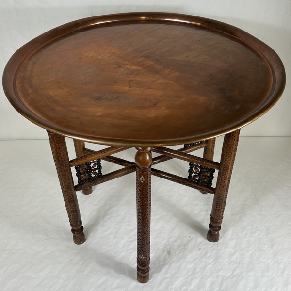 Rökbord, trästomme med koppar, 1900 talets andra hälft.