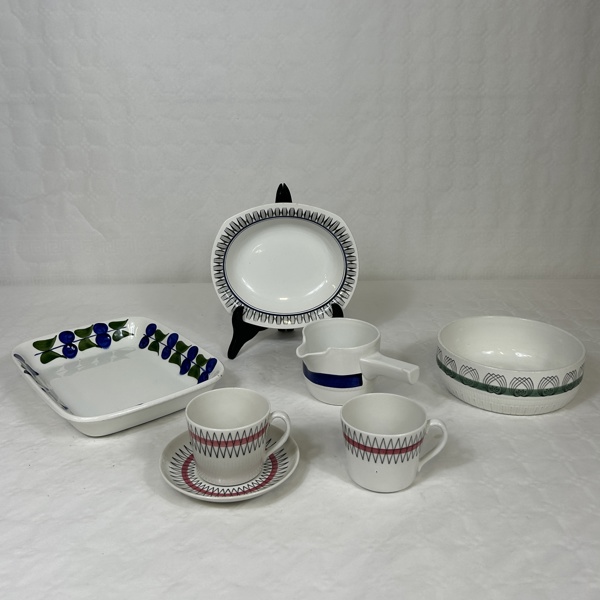 Parti porslin, retro, 7 delar.