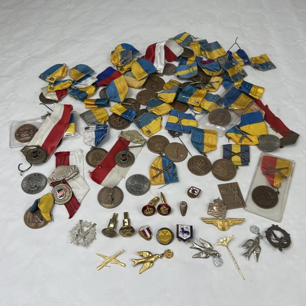 Parti medaljer m.m.