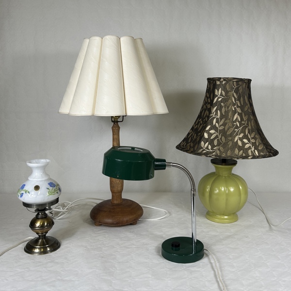 Bordslampor, 4st, 1900-tal.