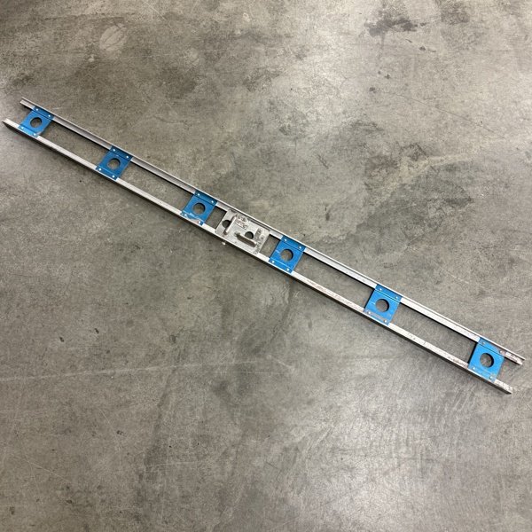 Vattenpass, Eskilstuna, 180 cm.