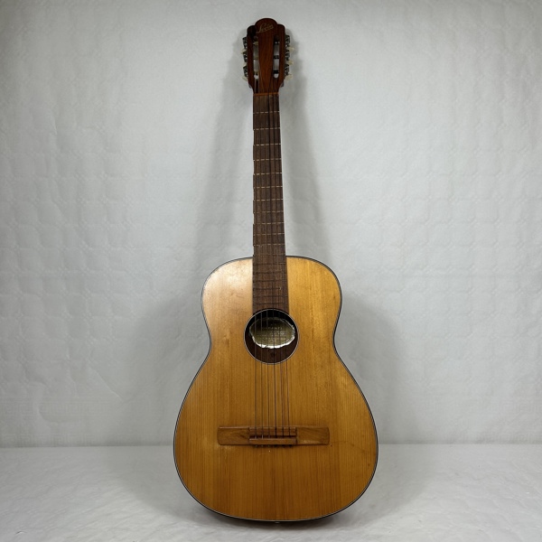 Gitarr, Akustisk, Levin.