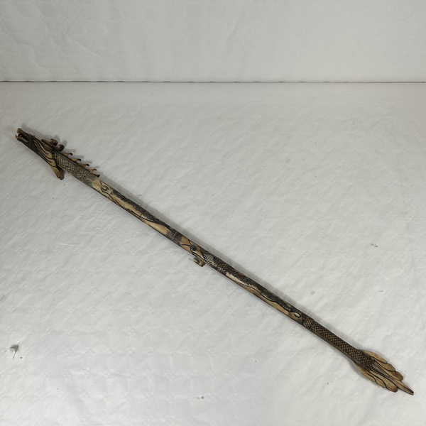 Blåsrör, trä, Indonesien.