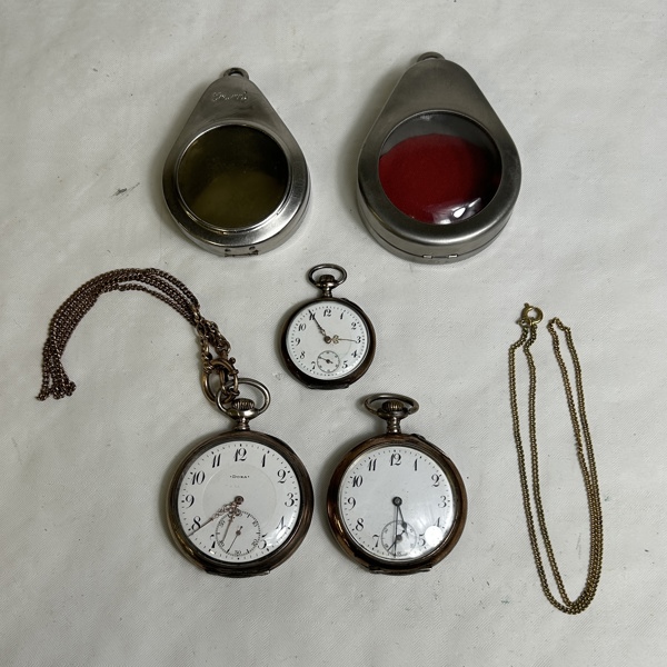 Fickur, 3 st, silver 800/1000.