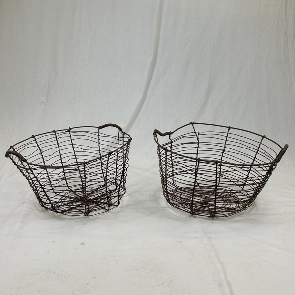 Potatiskorgar, 2st, metall.