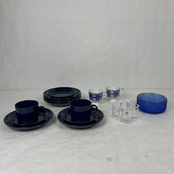 Diverse porslin och glas, Iittala, Finland.