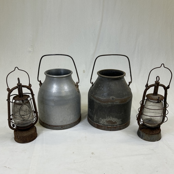 Mjölkhämtare och lyktor, 4 delar.