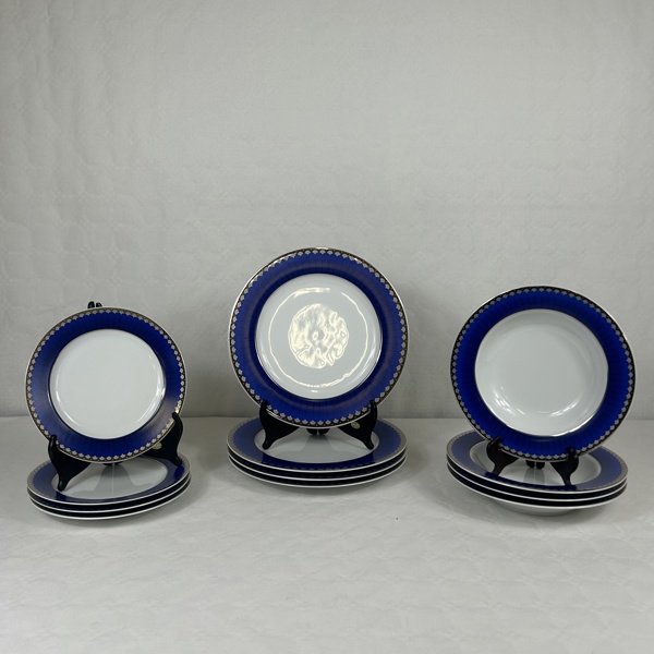 Sigvard Bernadotte. Tallrikar/assietter, 12 delar, "Marianne", Christineholm, Fyrklövern.