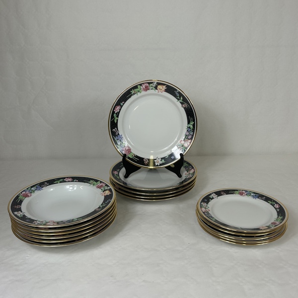 Matservis, 16 delar, "Elegance", Christineholm.