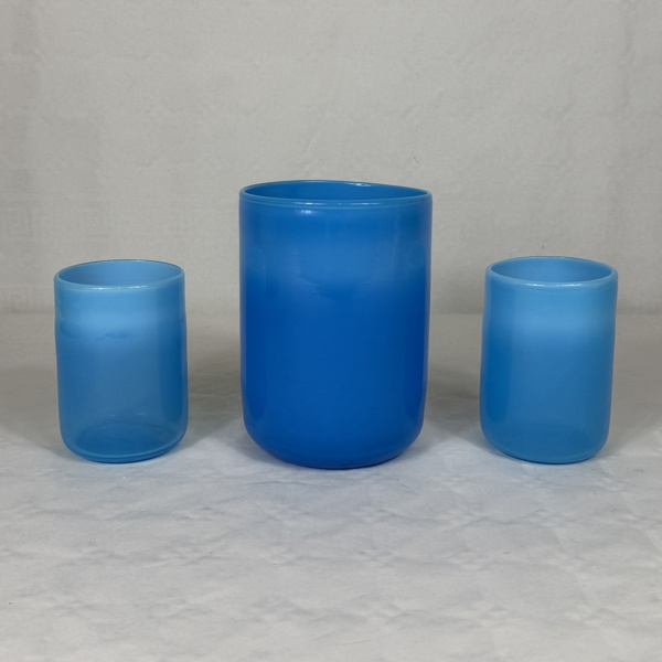 Erik Höglund. Vaser, 3 delar, signerade.