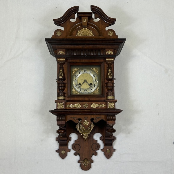 Väggur, Lenzkirch, nyrenässans, 18/1900 tal.